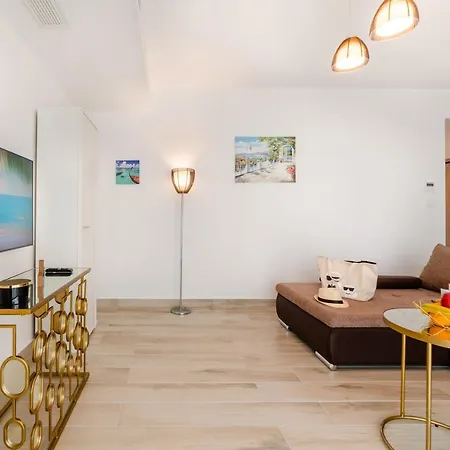 아파트 Elyte Apartments - Mamaia Nord